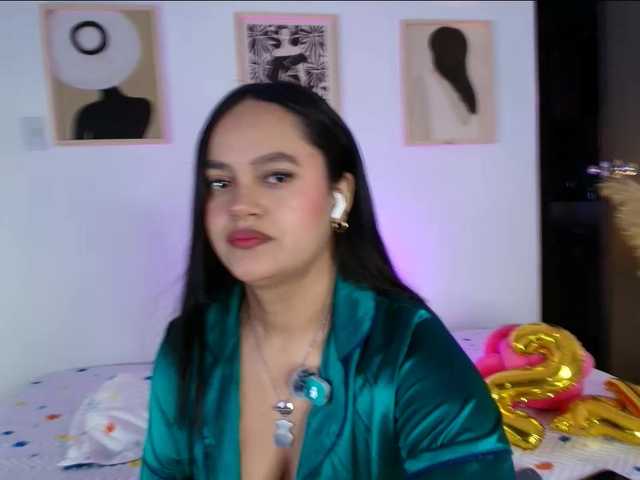 victoria-hairy