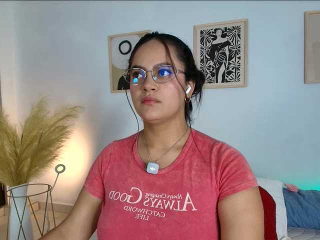 victoria-hairy