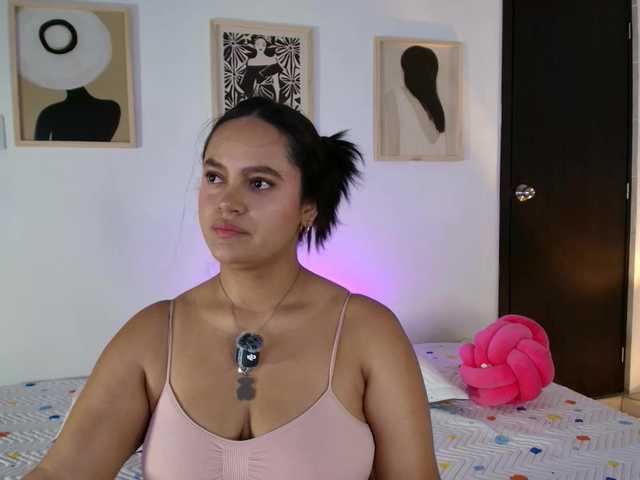 victoria-hairy