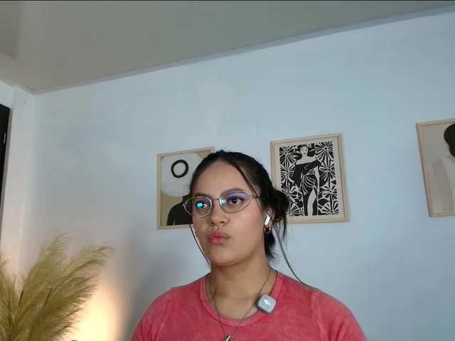 victoria-hairy