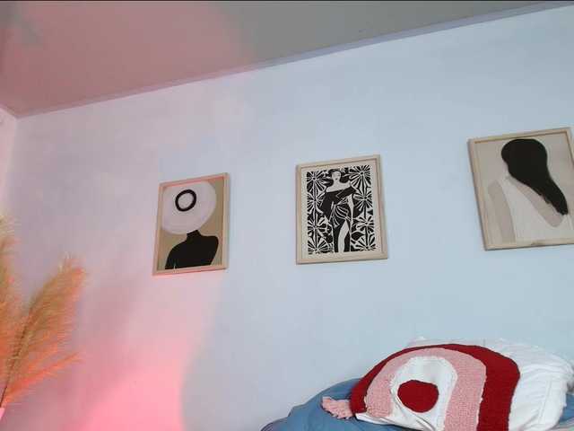 victoria-hairy live cam on BongaCams