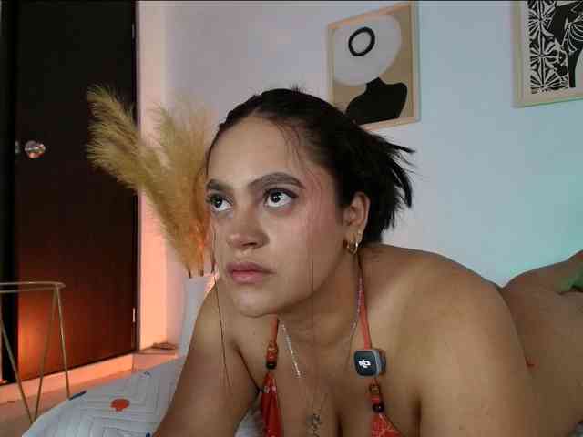 victoria-hairy