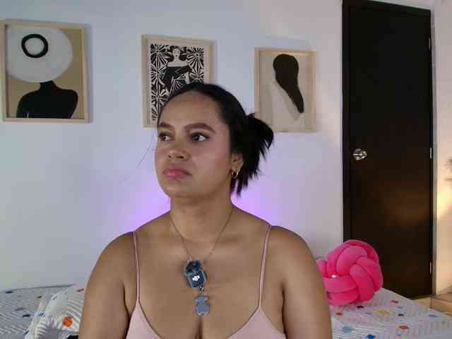victoria-hairy