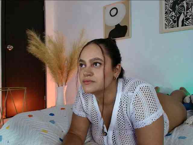 victoria-hairy