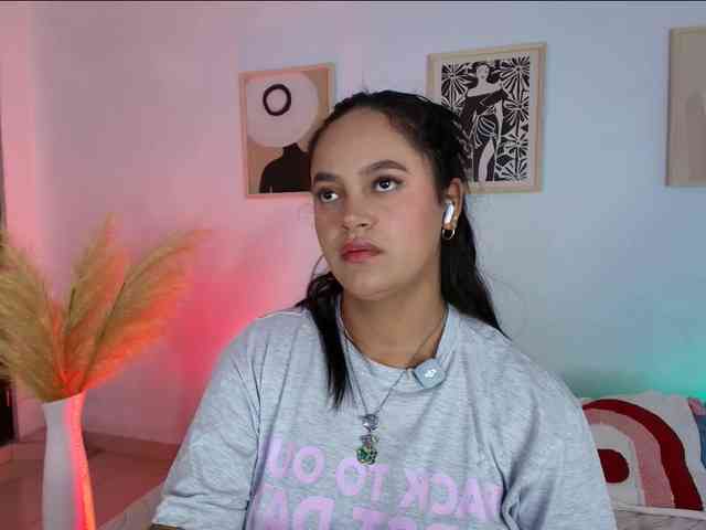 Victoria-hairy's cam show statistics and live stream