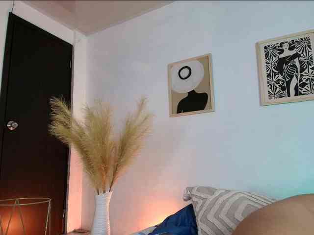 victoria-hairy