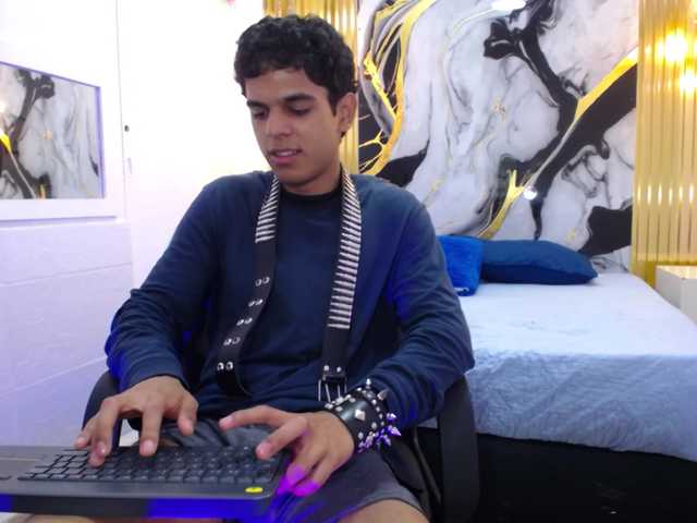 zumriz-art