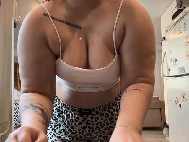 StephaniBrauchla live cam on BongaCams
