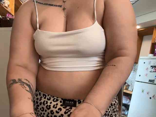 StephaniBrauchla webcam