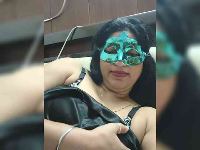 DesiRabiya webcam