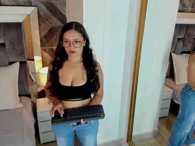 NaomiBloom
