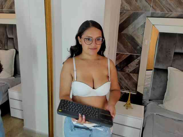 NaomiBloom