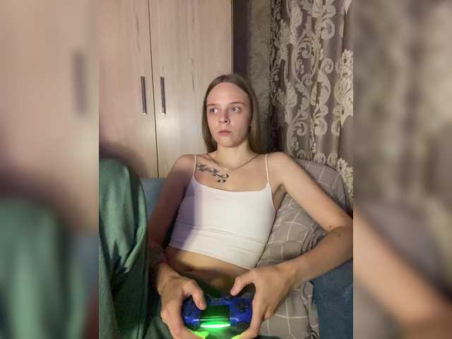 ALEX-STILL webcam