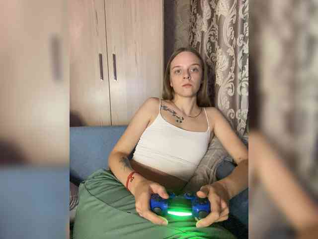 ALEX-STILL webcam