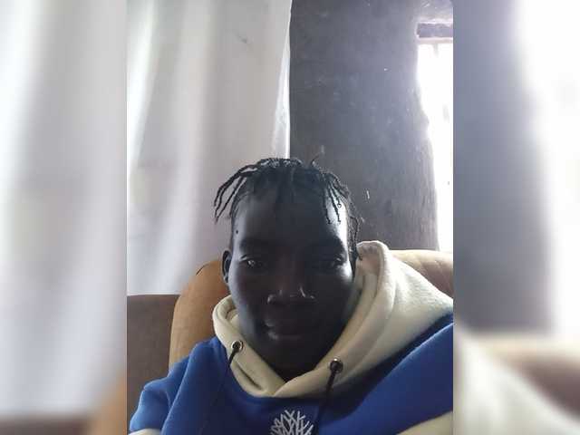 KiaraLush webcam