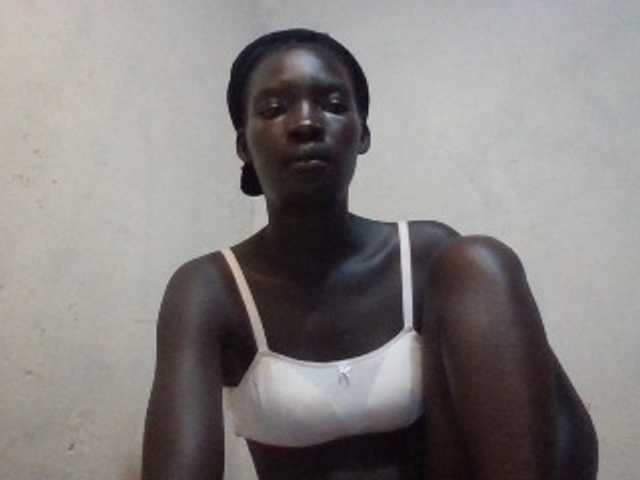 KiaraLush live cam on BongaCams