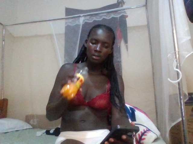 KiaraLush live cam on BongaCams