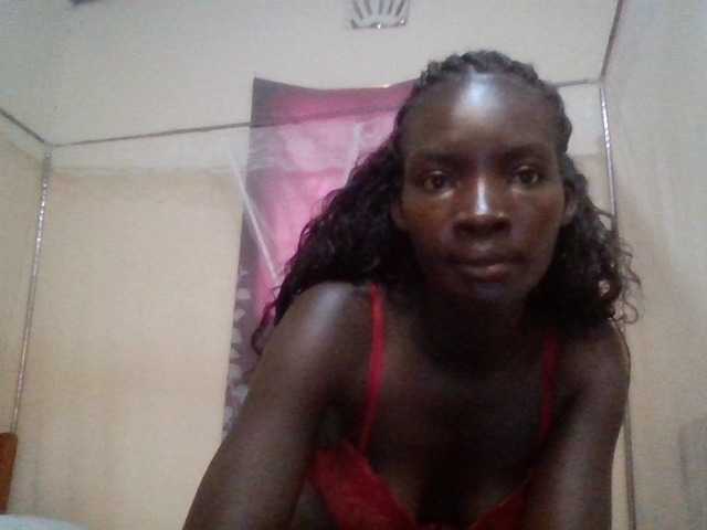 KiaraLush, live now on BongaCams
