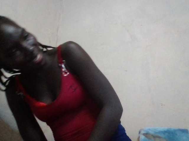 KiaraLush live cam on BongaCams