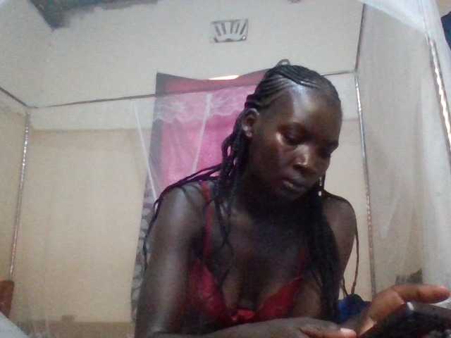 KiaraLush live cam preview