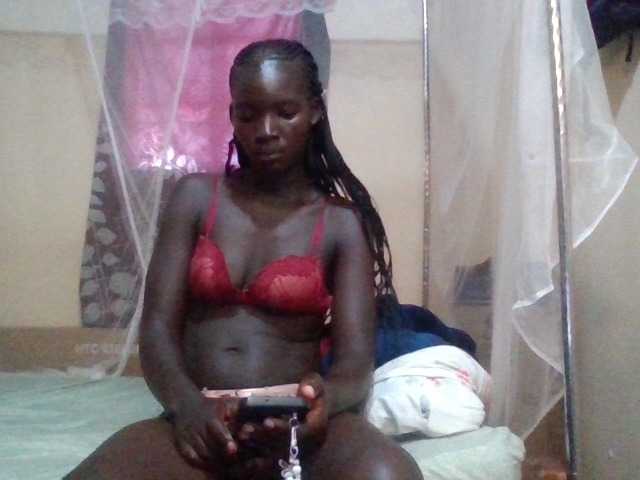 KiaraLush live cam on BongaCams