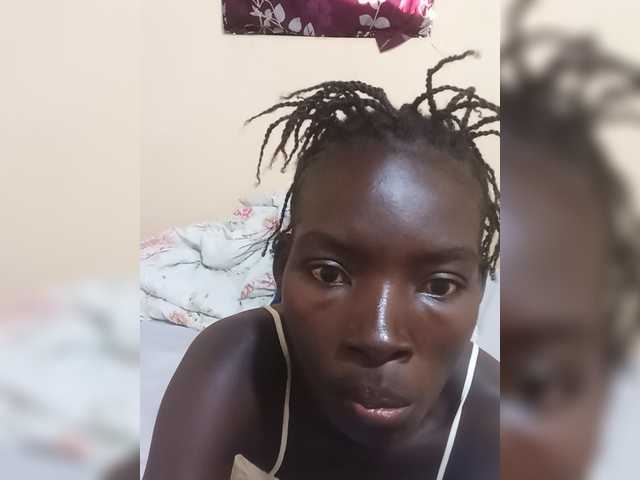 KiaraLush live cam on BongaCams