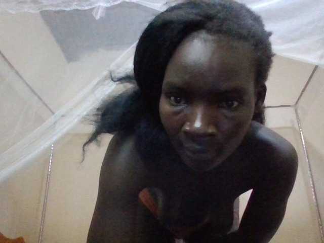 KiaraLush live cam on BongaCams
