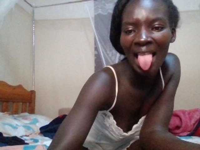 KiaraLush live cam on BongaCams