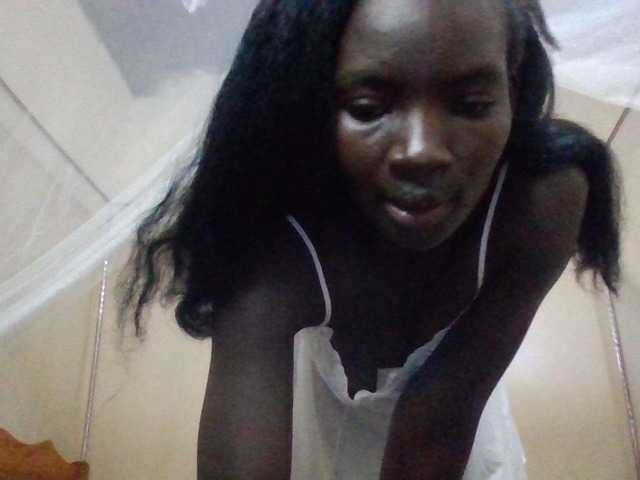 KiaraLush live cam on BongaCams