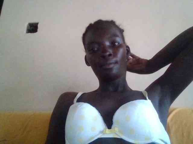 KiaraLush webcam
