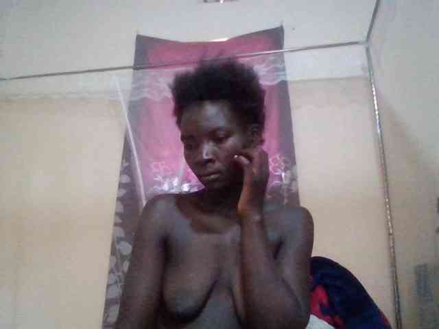KiaraLush webcam
