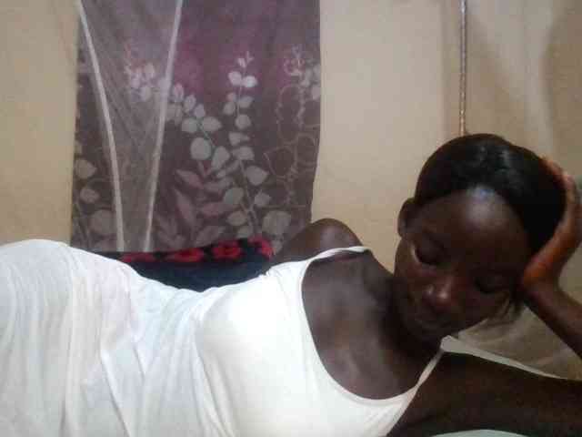 KiaraLush webcam