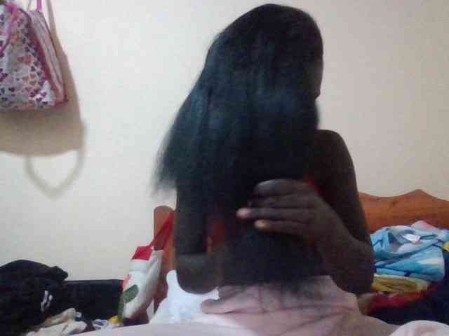 KiaraLush webcam