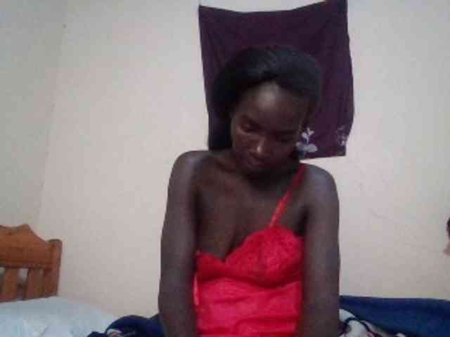 KiaraLush webcam