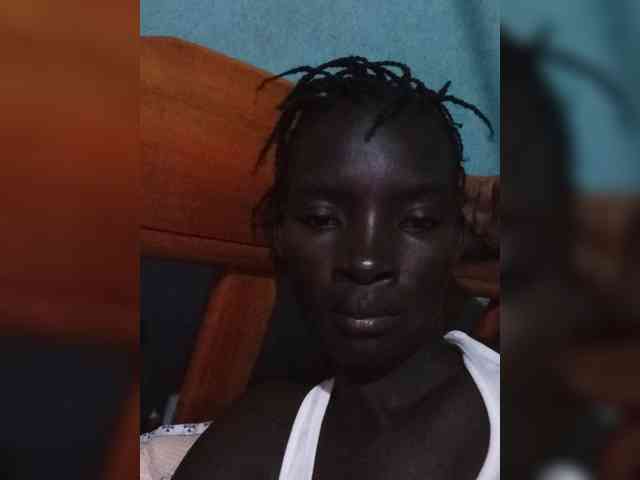 KiaraLush webcam
