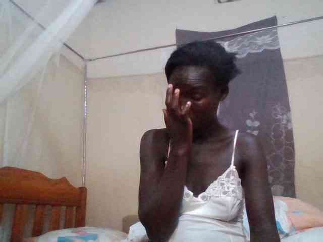 KiaraLush webcam