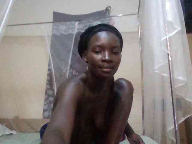 KiaraLush webcam