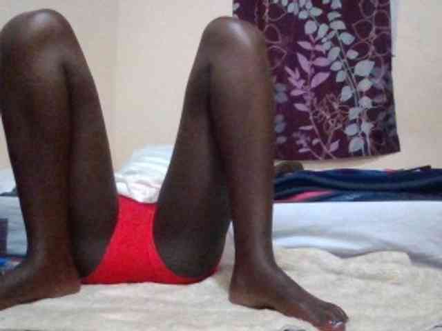 KiaraLush webcam