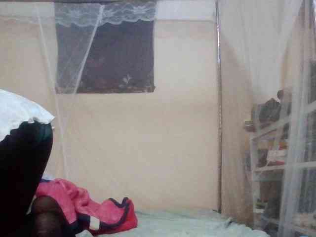 KiaraLush webcam