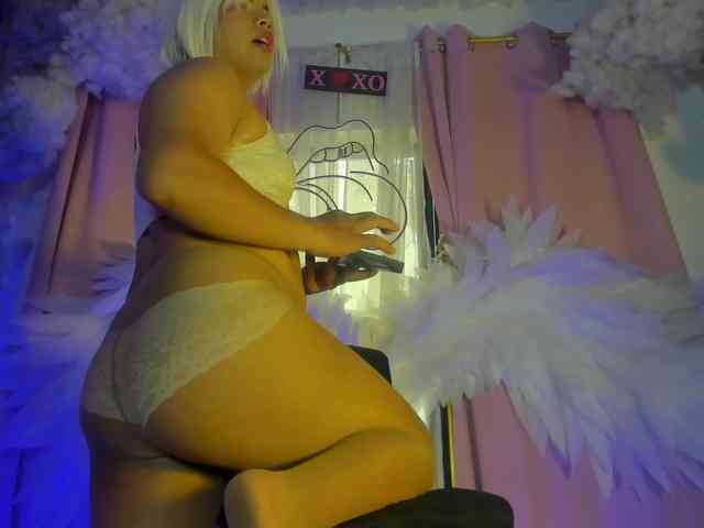 oliver-kin Live Webcam on BongaCams