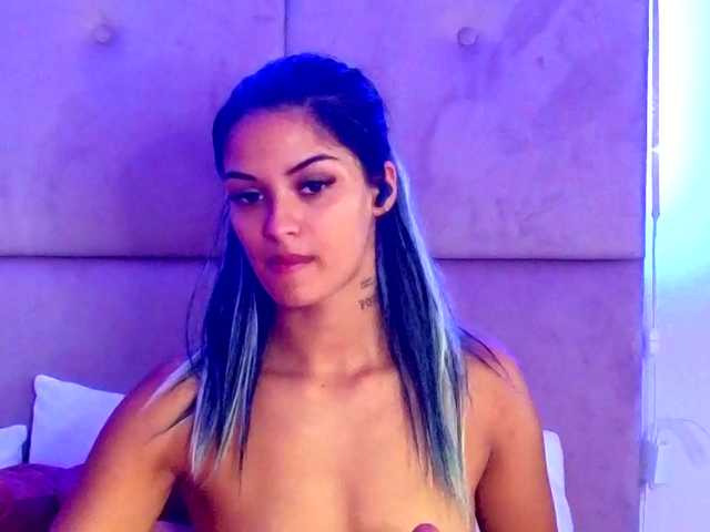 KayleyKash live cam on BongaCams