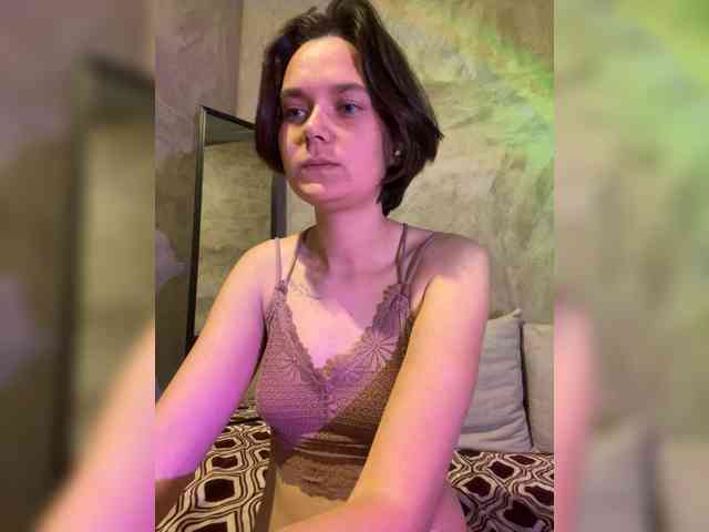 SashaTeller webcam