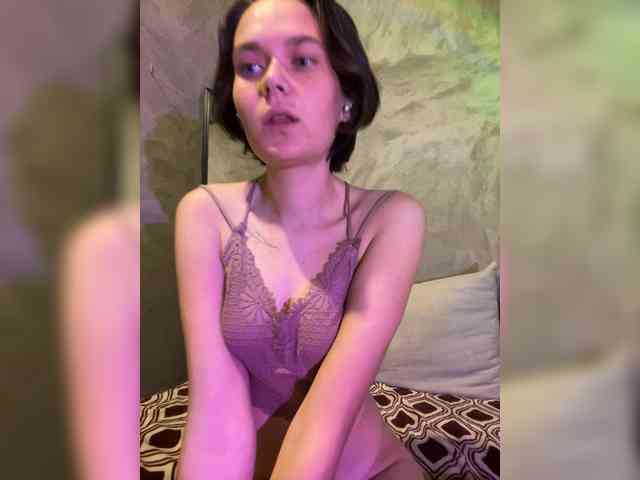Modelo: SashaTeller