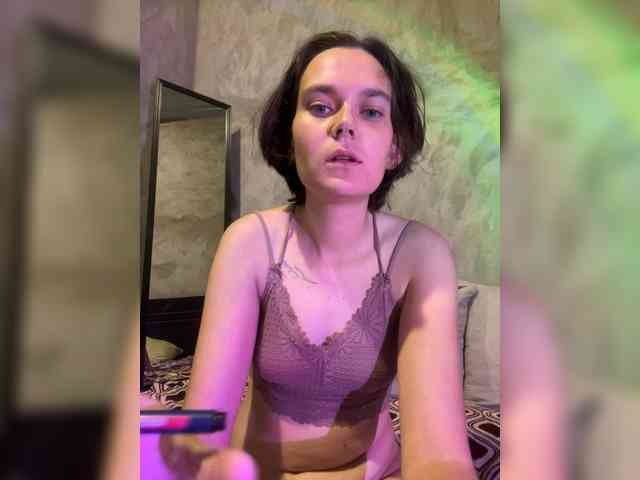 SashaTeller webcam