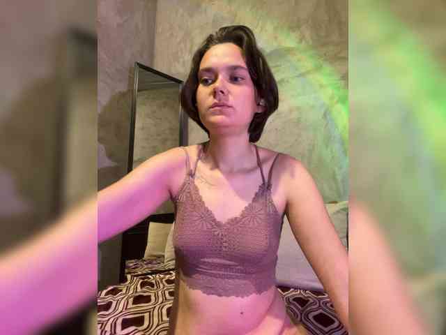 SashaTeller webcam