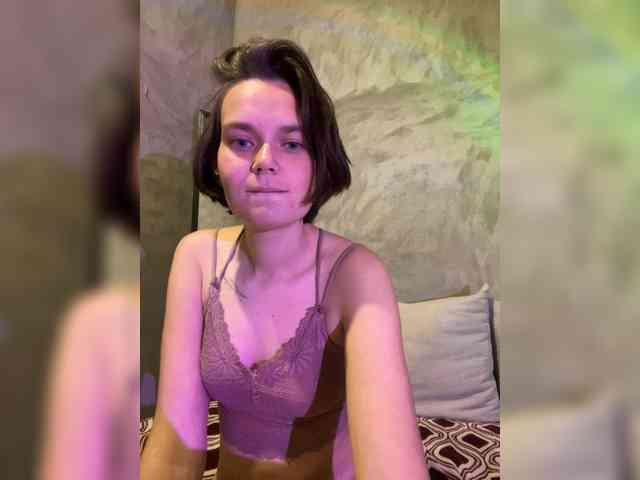SashaTeller webcam