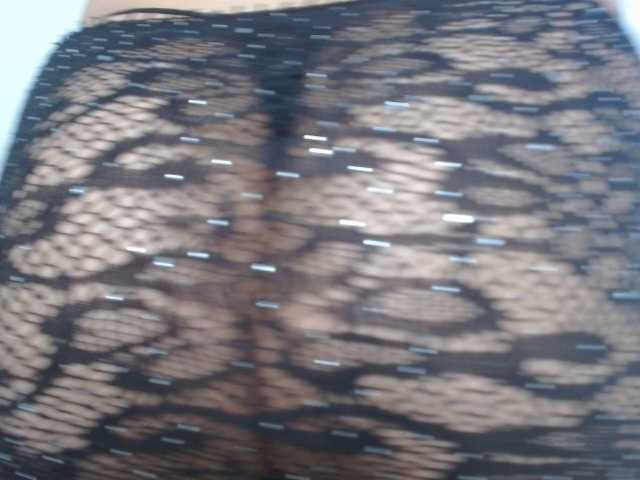 rose-bukaters live cam on BongaCams