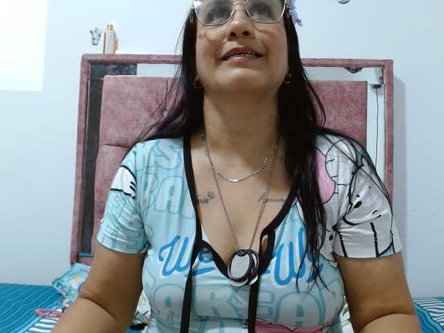 rose-bukaters live cam preview