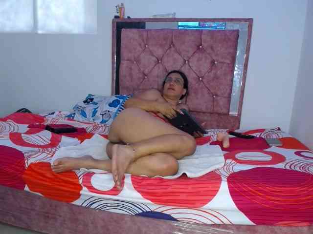 rose-bukaters webcam