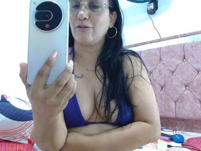 Model: rose-bukaters